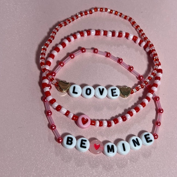 Red and Pink Valentines Day Bracelets Set - Picture 2 of 3